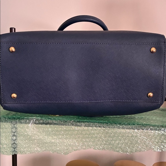 Michael Kors Dark Blue Satchel with Gold Details - Picture 3 of 5